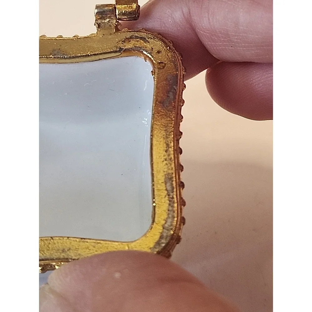 Imperial‎ Porcelain Trinket Box White, Goldtone & Floral Psalm 46:1 Bible Verse